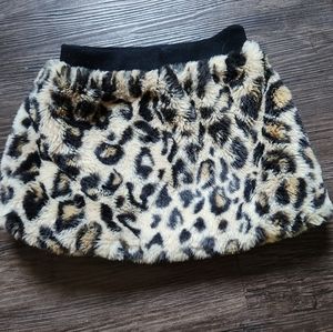 Thick leopard print skirt